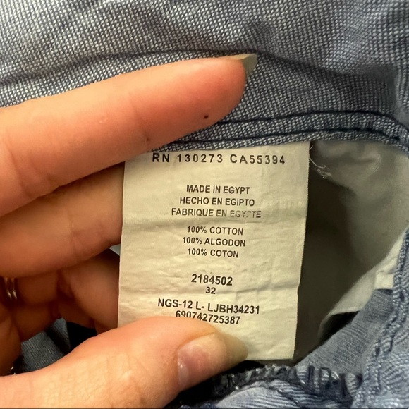 Shorts - Picture 3 of 3